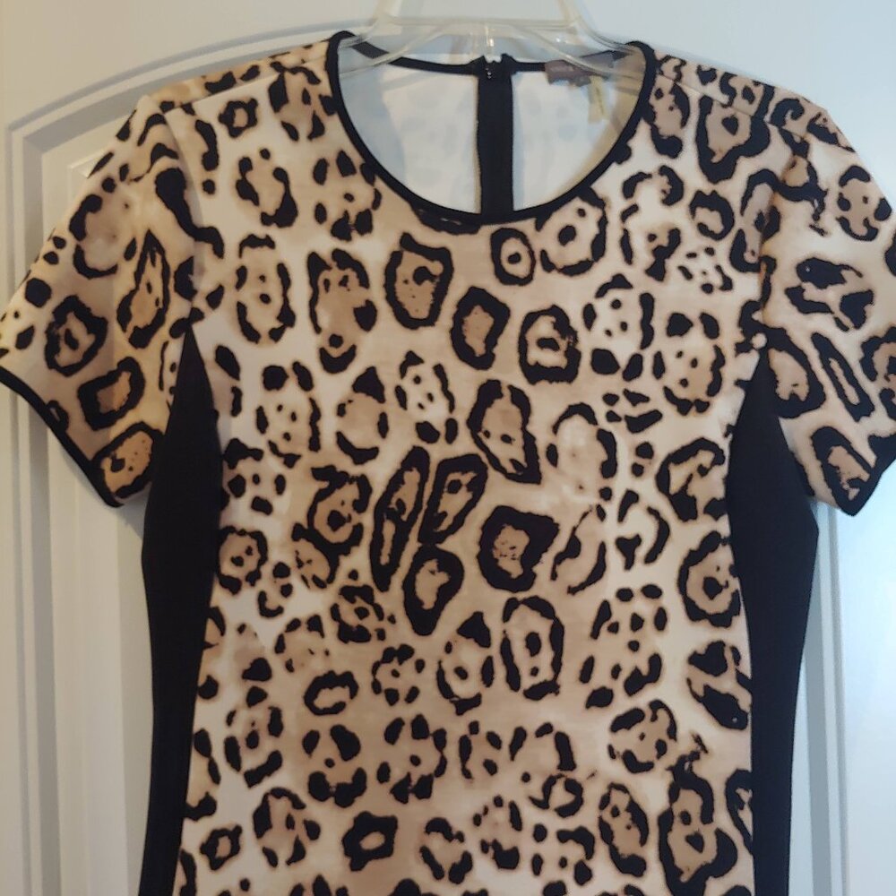 Vince Camuto Leopard Print Top/Shell Size Small - image 1